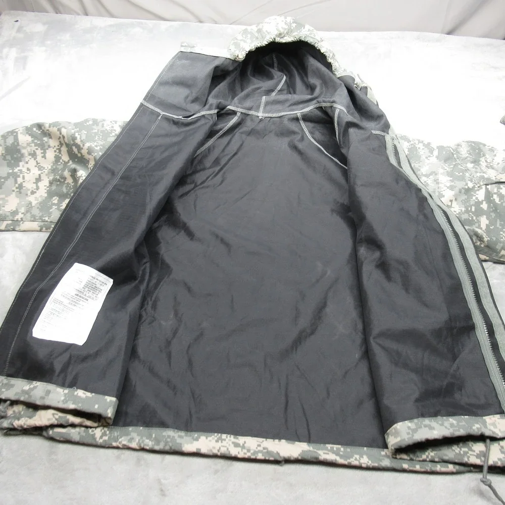 US Military Overgarment‎ Suit Mens L/M Digital Camo Chemical Protective w/Gloves